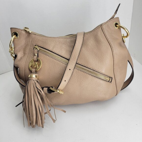 Michael Kors Charm Tassel Shoulder zip Bag - Picture 1 of 10